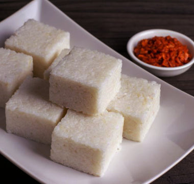 Sri Lankan Kiribath (Milk Rice Cakes) - Serendip Delights